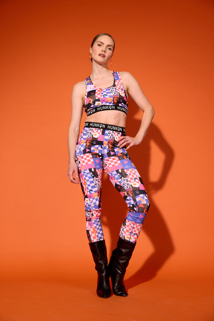 HUNKØN Alba Yoga Top Yoga tops Multiverse Art Print