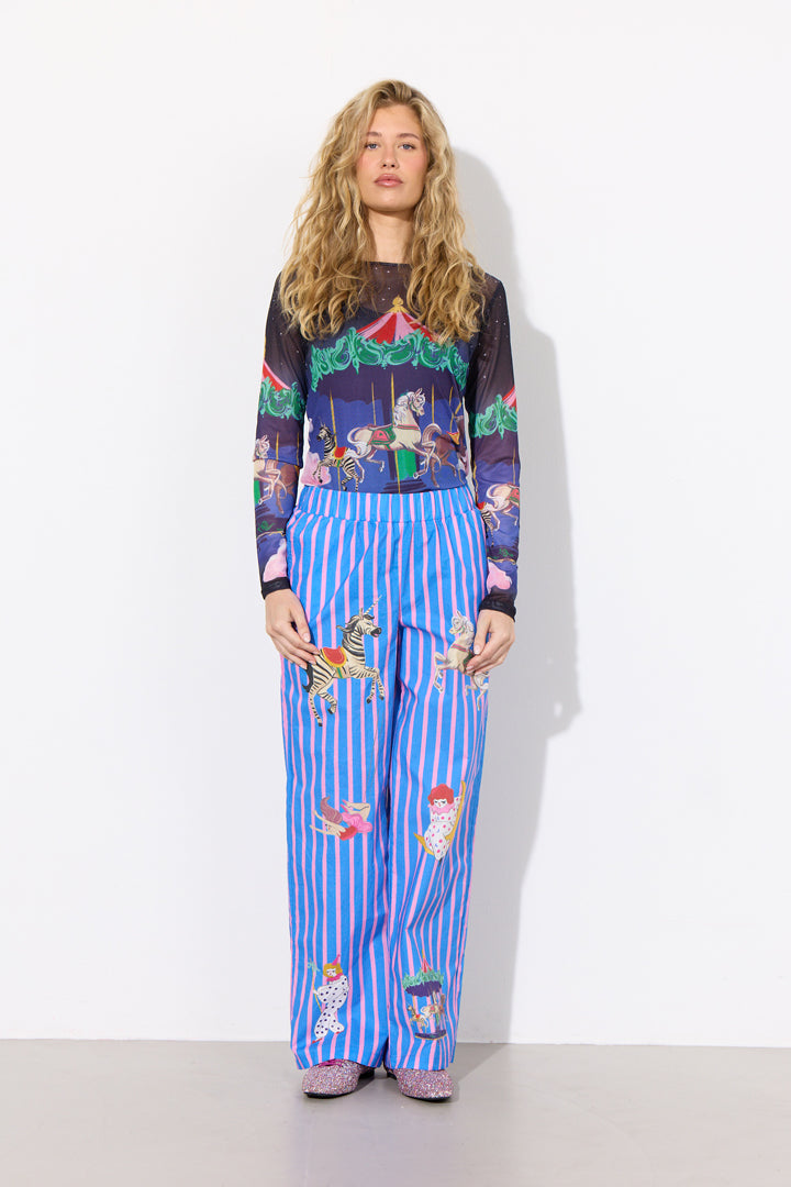 HUNKØN Calista Mesh Blouse Blouses Dream Fairground Art Print