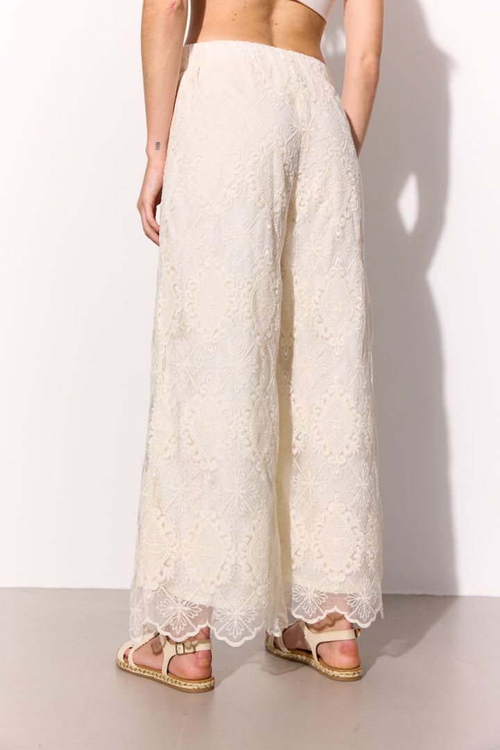 HUNKØN Lulu Lace Trousers Trousers Cream Lace