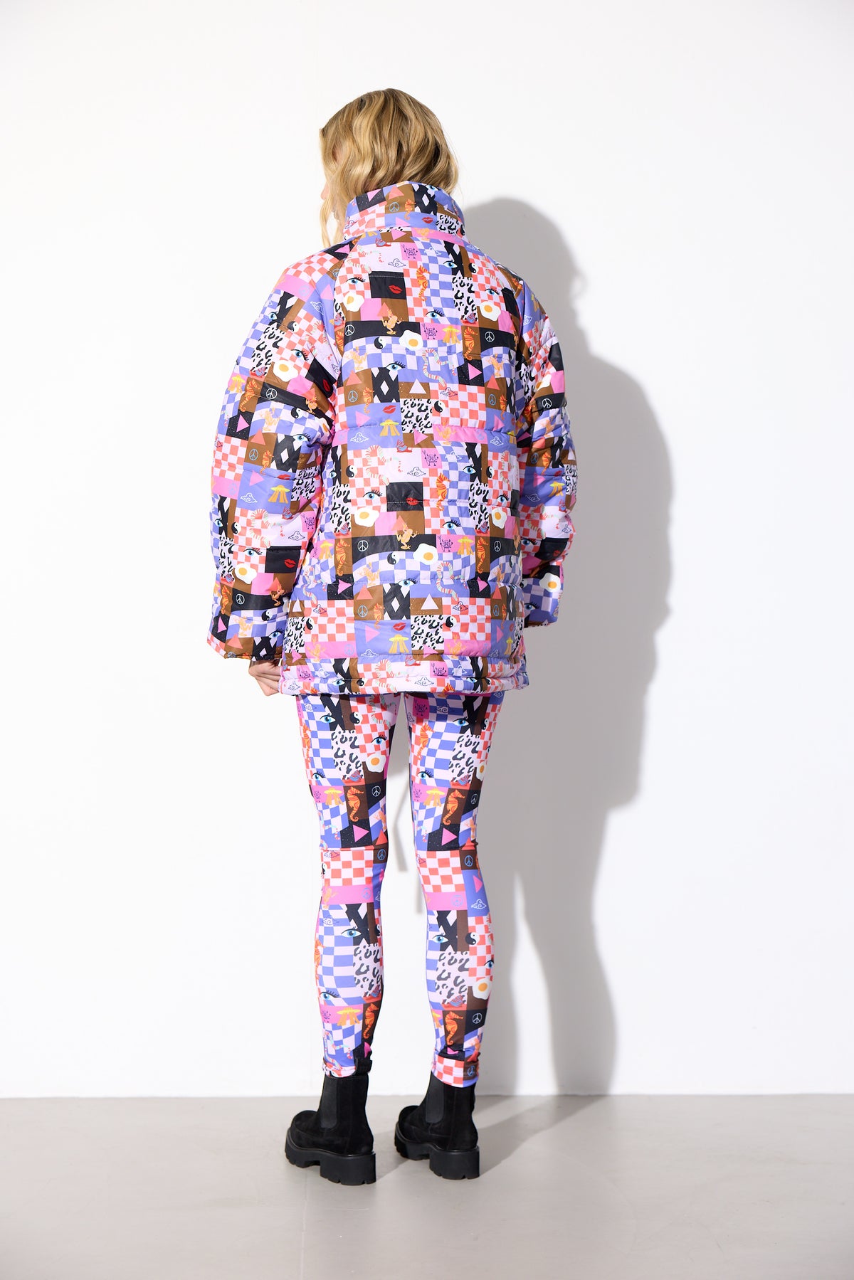 HUNKØN Roxanna Jacket Jackets Multiverse Art Print