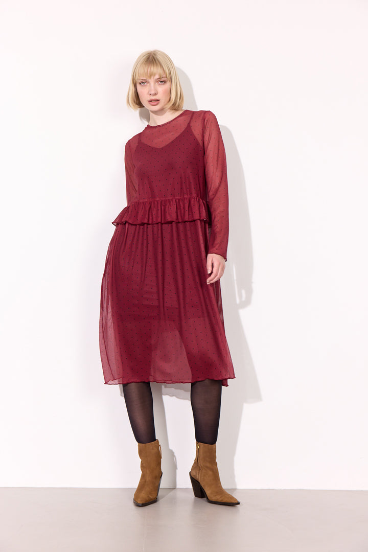 HUNKØN Tova Mesh Dress Dresses Zinfandel