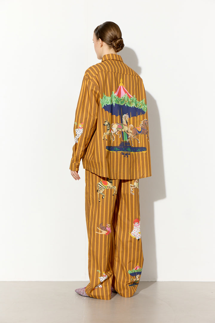 HUNKØN Cosmia Shirt Shirts Caramel Showstopper Art Print