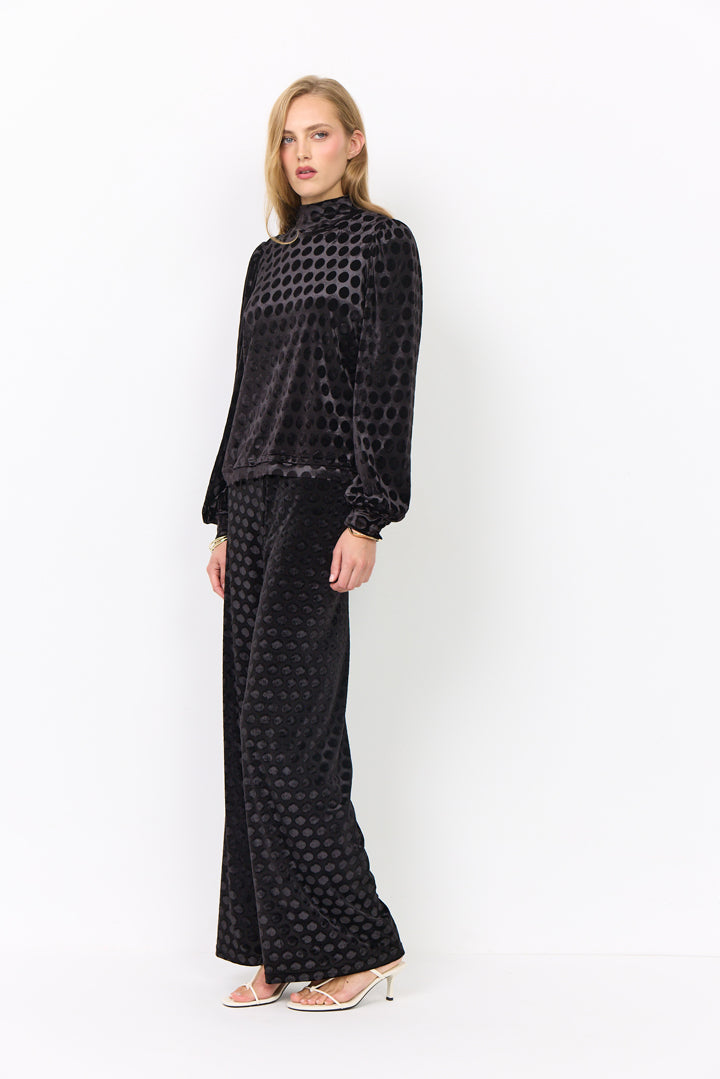 HUNKØN Dottie Highneck Blouse Blouses Black w/dots