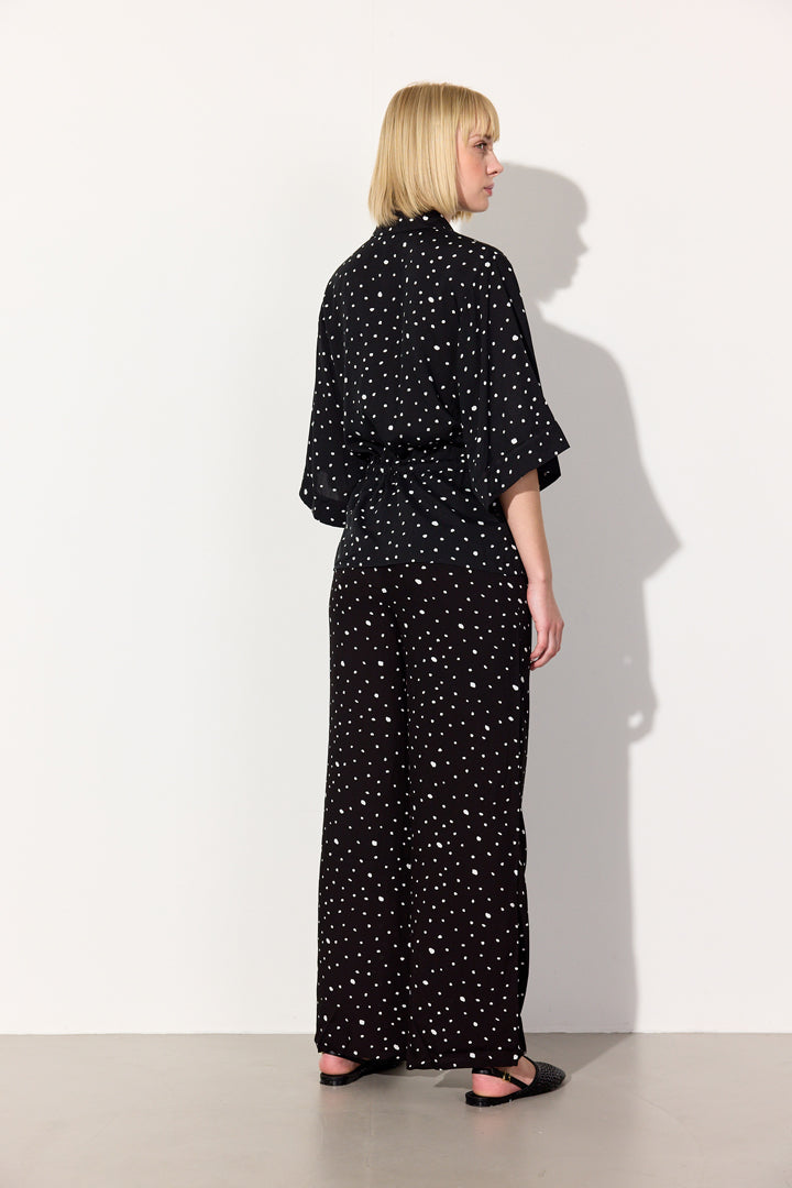 HUNKØN Kris Shirt Shirts Black w/White dots