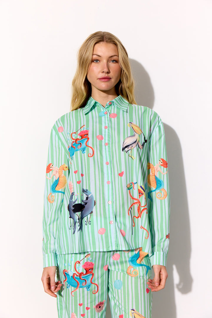HUNKØN Nessie Shirt Shirts Green Ocean Art Print