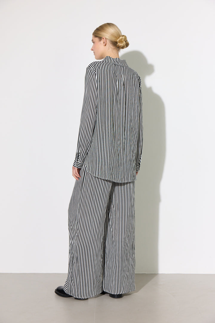 HUNKØN Vicky Trousers Trousers Black Striped
